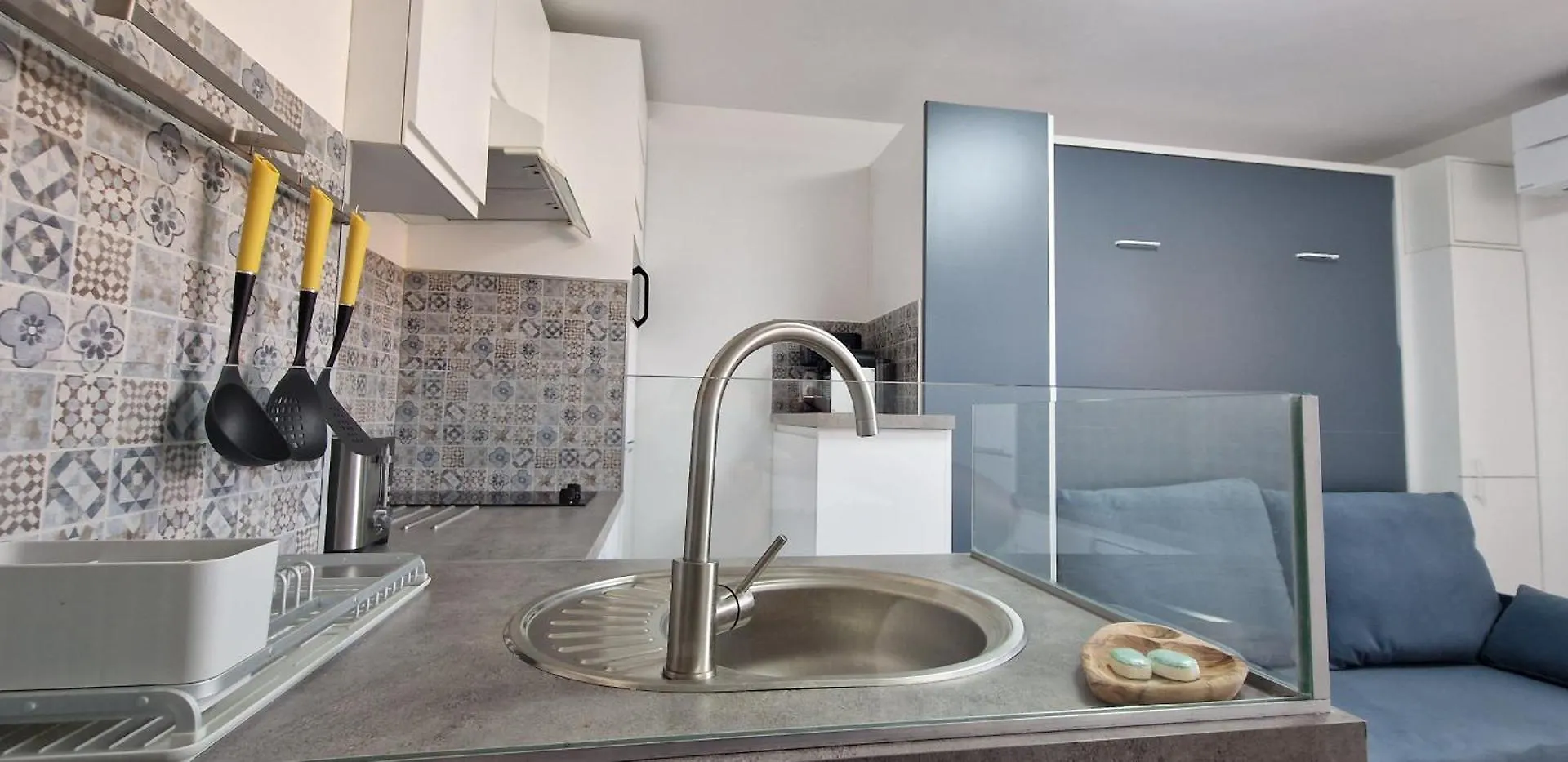 Apartment Joli Studio Refait A Neuf Bormes-les-Mimosas France